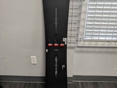 Burton Cultivator: Chain Link 135cm Snowboard - Used (2026)