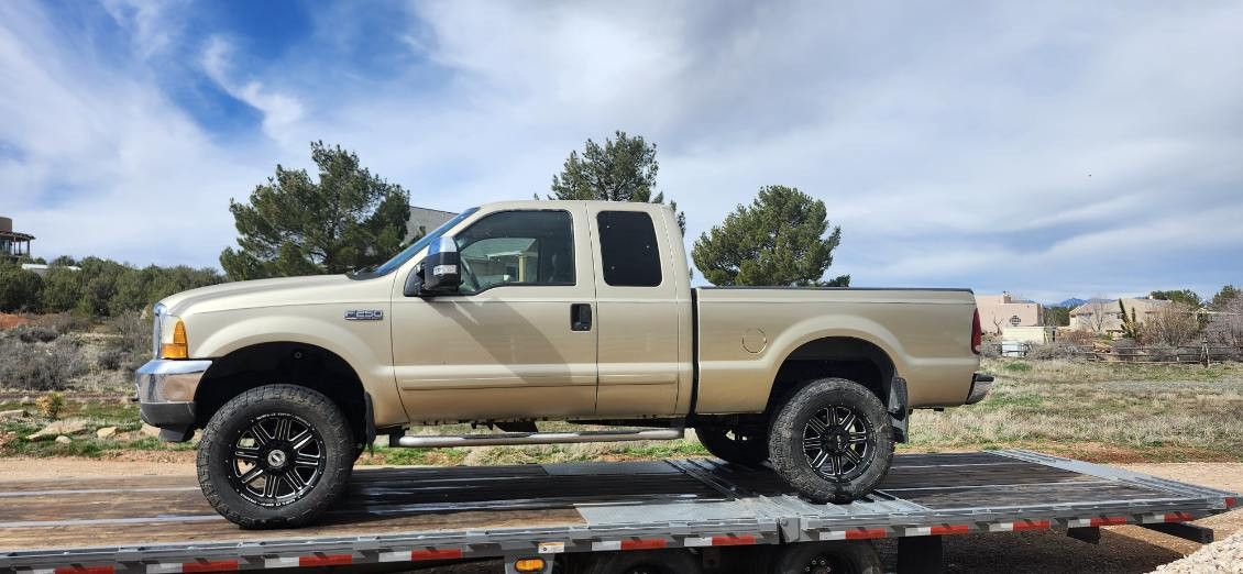 2001 FORD F250 SUPER DUTY Lariat