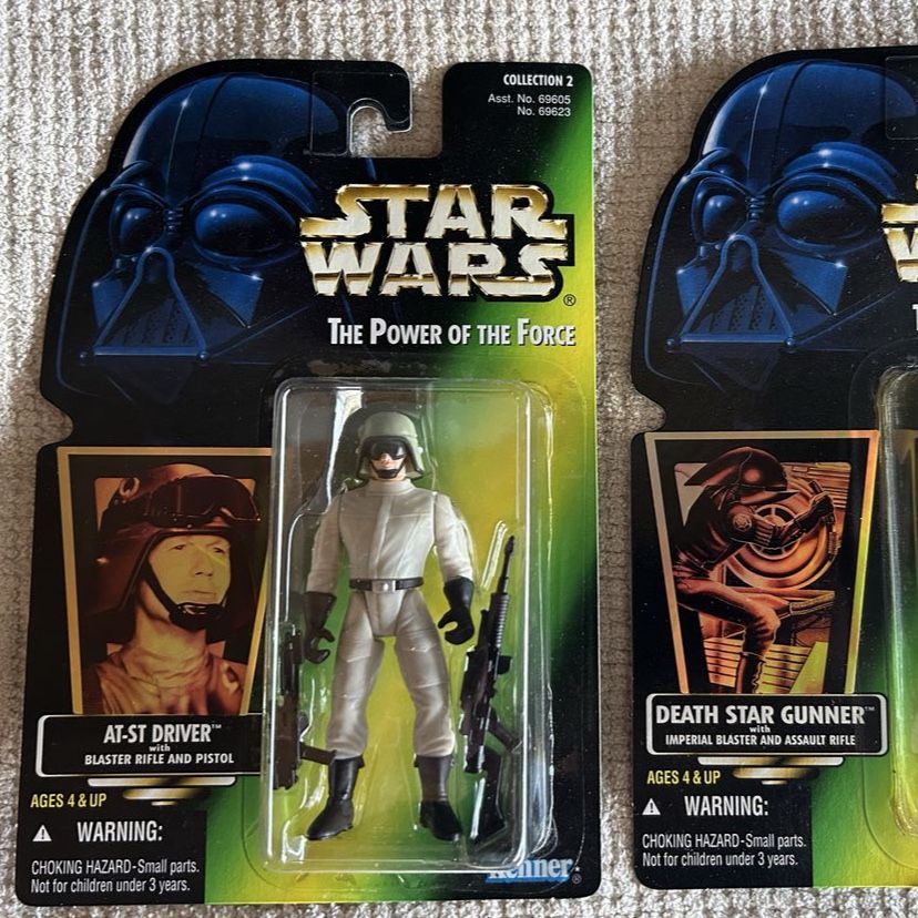 90’s Star Wars The Power of the Force A.T.-S.T. Driver w/Blaster Rifle and Pistol Action Figure Green Card 1995 Kenner