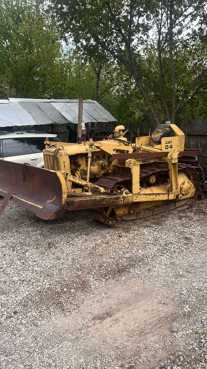 D4 dozer