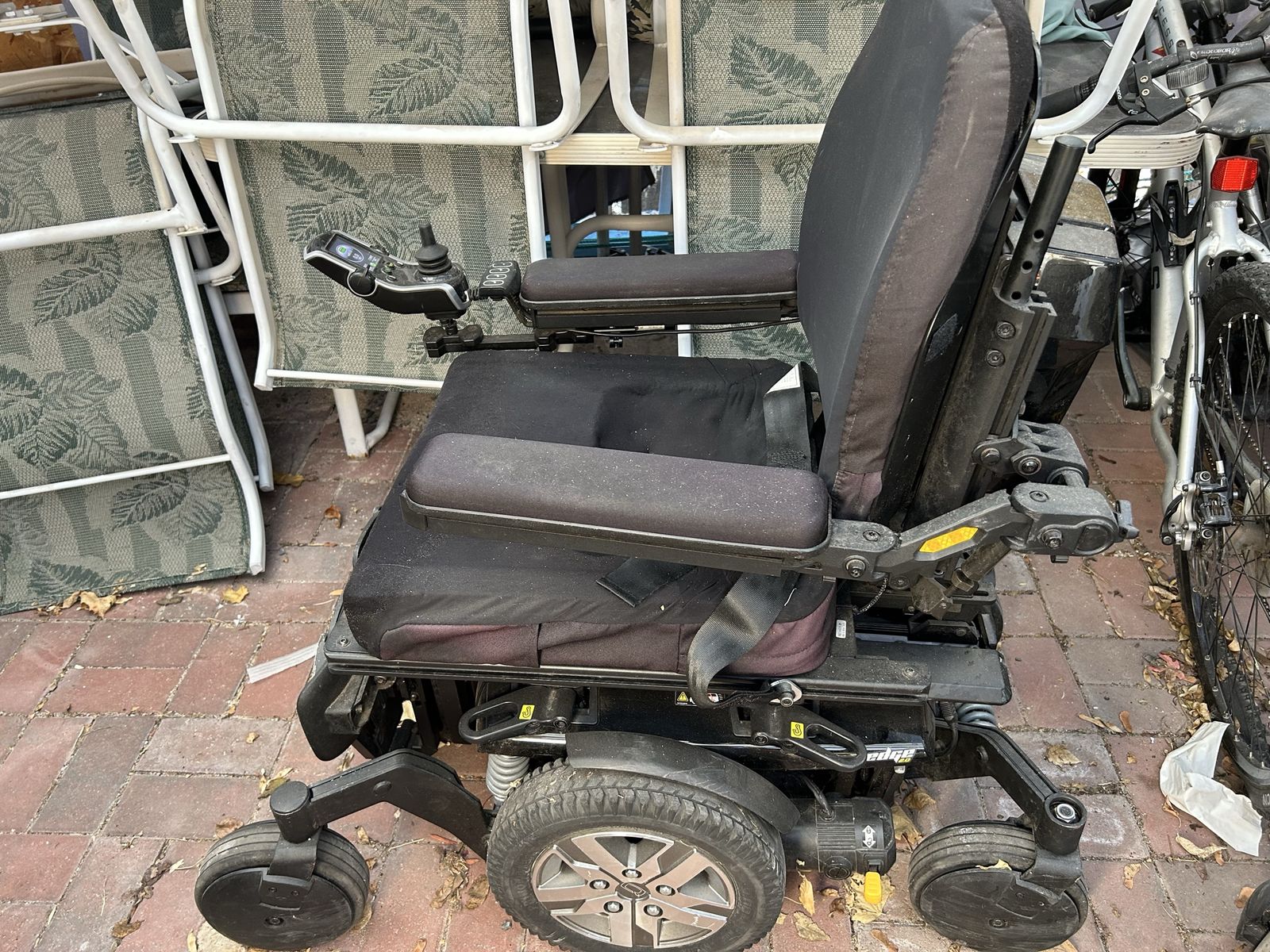 QUANTUM Q6 EDGE 2.0 ILEVEL POWER TILT WHEELCHAIR