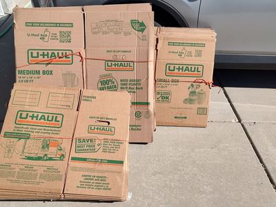 Uhaul moving boxes