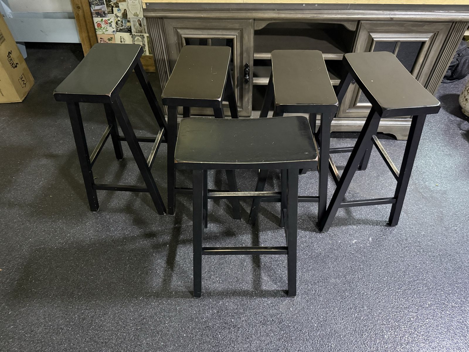 5 black bar stools 29” high