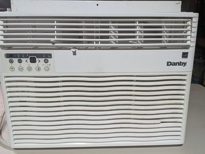 Danby 12,000 BTU Window Air Conditioner (2021 Model) - Ice Cold AC