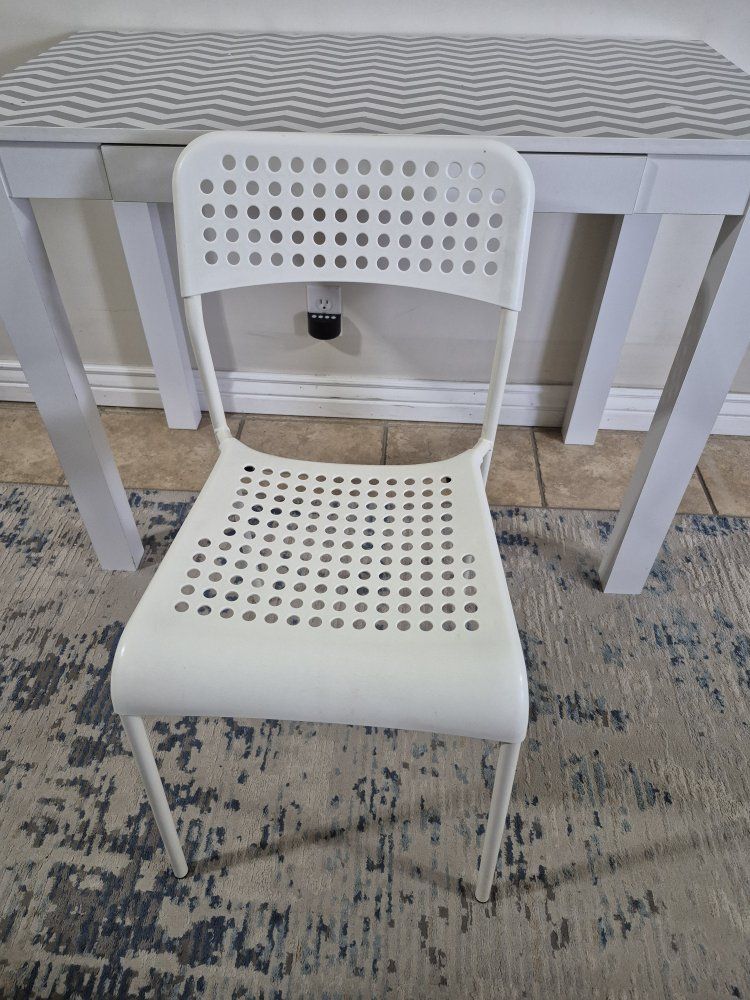 Ikea Light Airy Chair - White