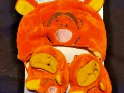 Disney Baby Tigger Newborn Baby Plush Hat and Booties Halloween Costume 0-6 M