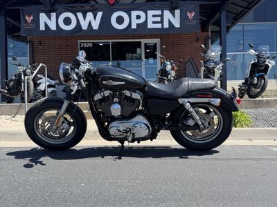 2011 Harley-Davidson® XL1200C - Sportster® 1200 Custom