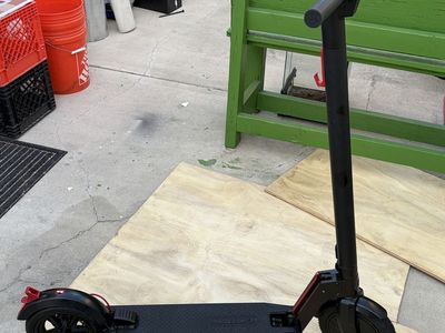 GoTrax XR Pro Electric Ride-On Folding Scooter, Black - Great Condition