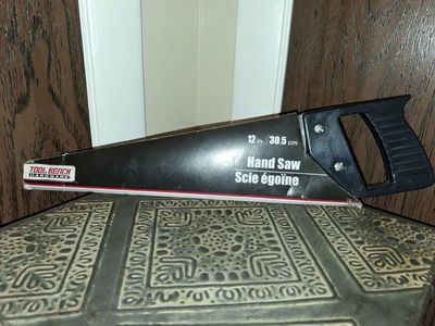 Tool Bench Hardware 12 Inch Hand Saw with Blade Guard