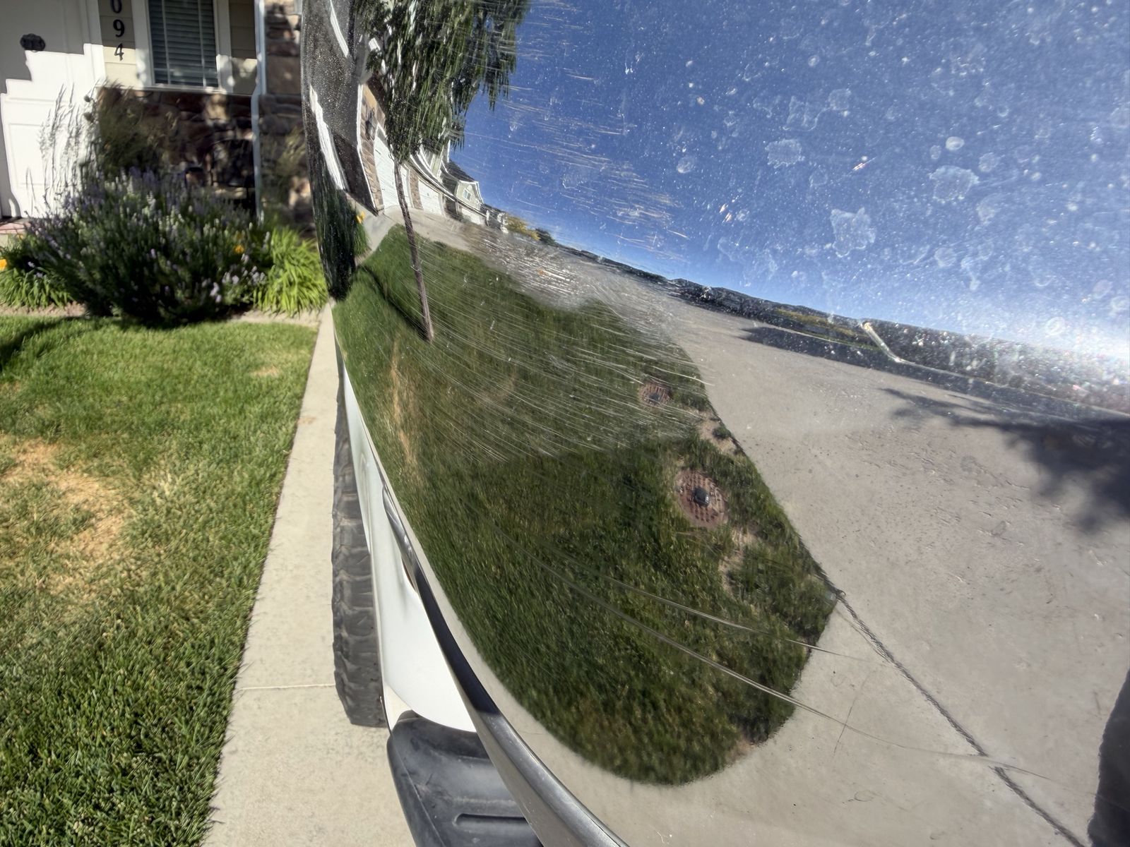 Main image 3