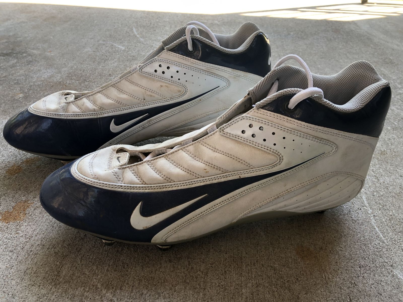 Nike 050305 cleats