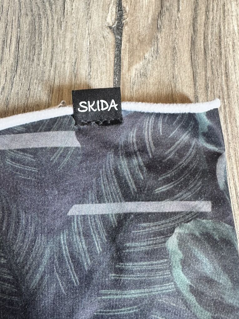 Skida Fleece Lined Leaf Camo Neck Gaiter