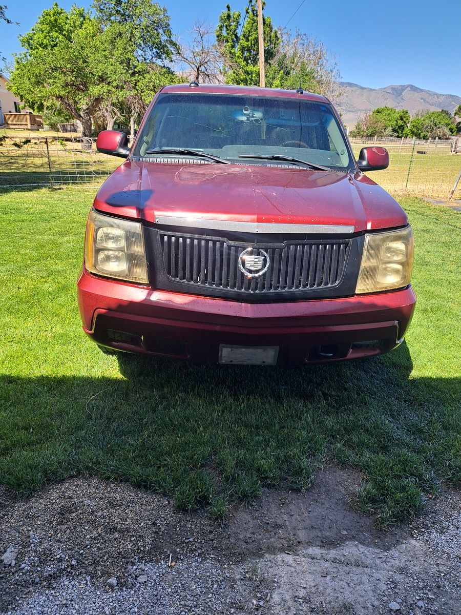 2003 Cadillac Escalade