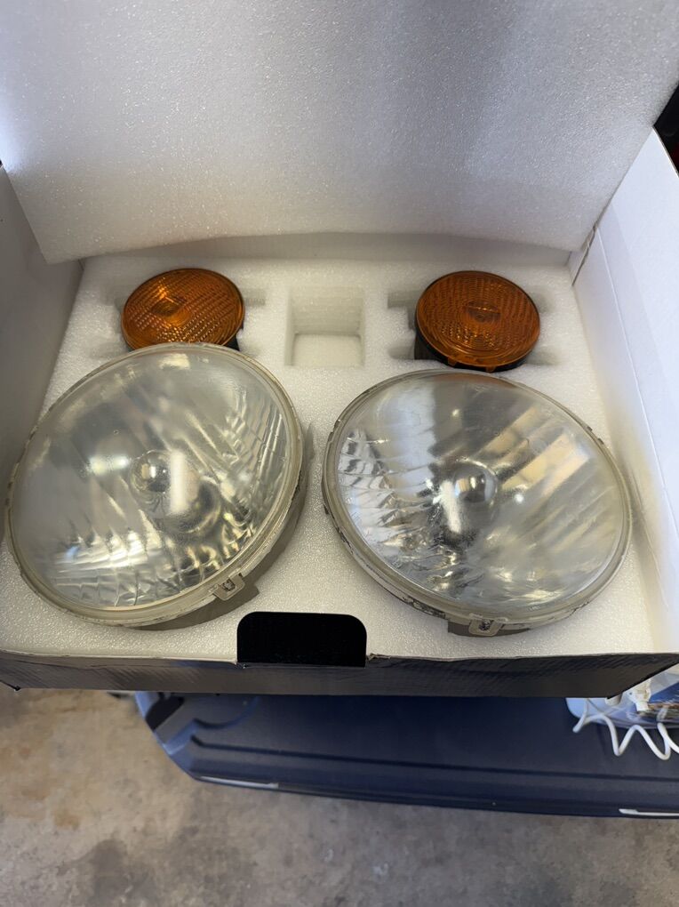 07 Jeep Wrangler Headlights/turn Signal