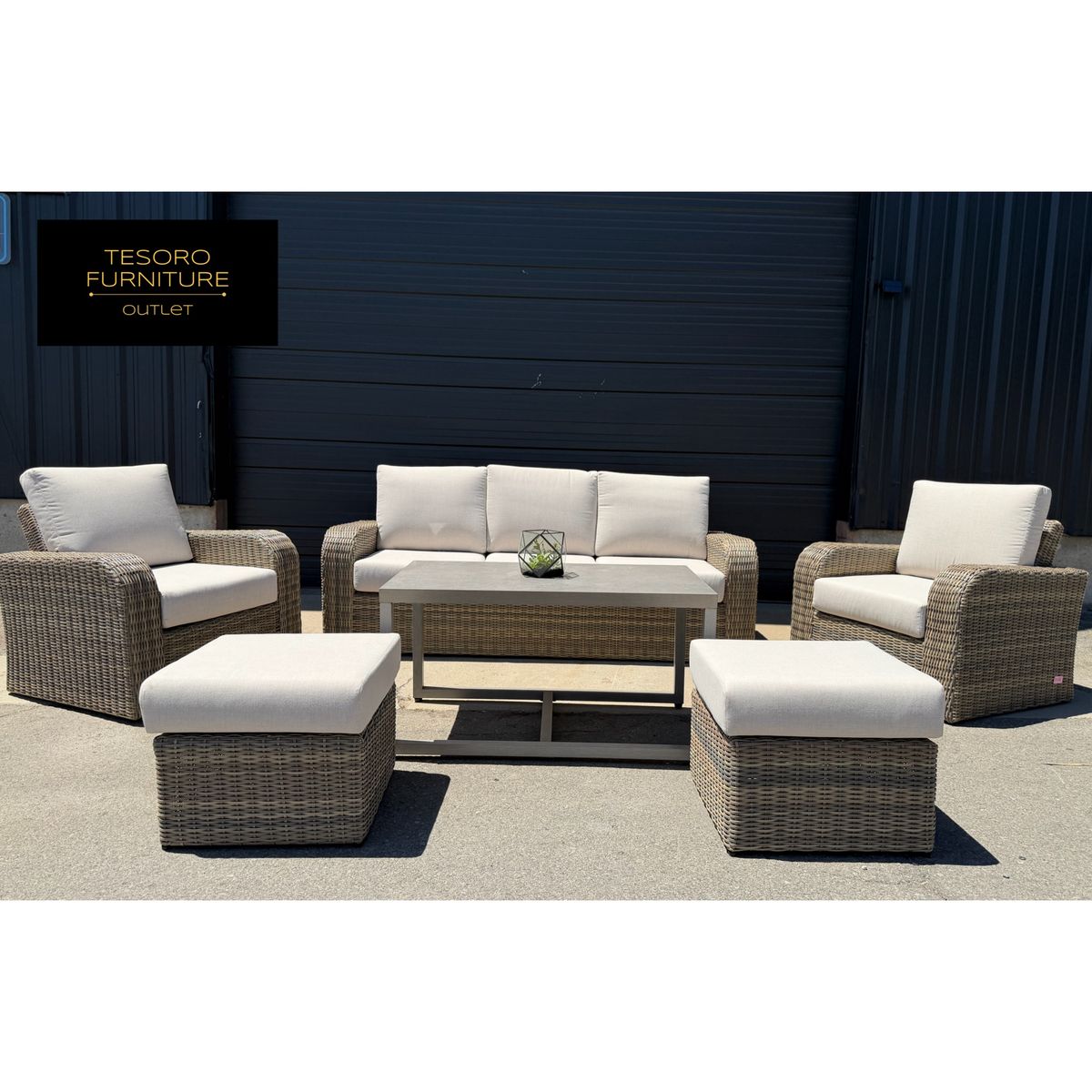 NEW VERANDA OUTDOOR SET WE OFFER DELIVERY