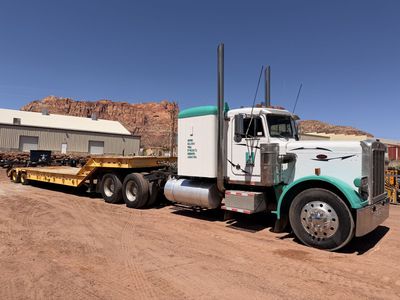 1985 Peterbilt 359 & 1997 Load King Equipment Trailer