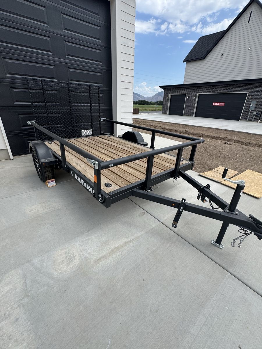 Karavan 5x9 Utility Trailer