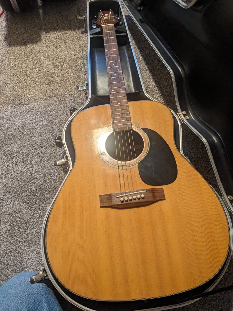 Takamini acoustic guitar