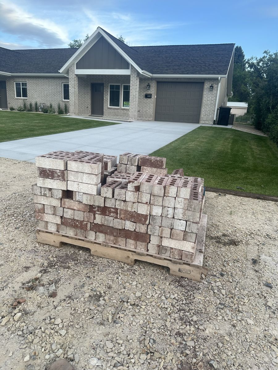 Free Brick