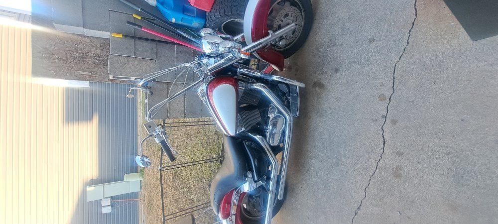 Suzuki intruder 1500