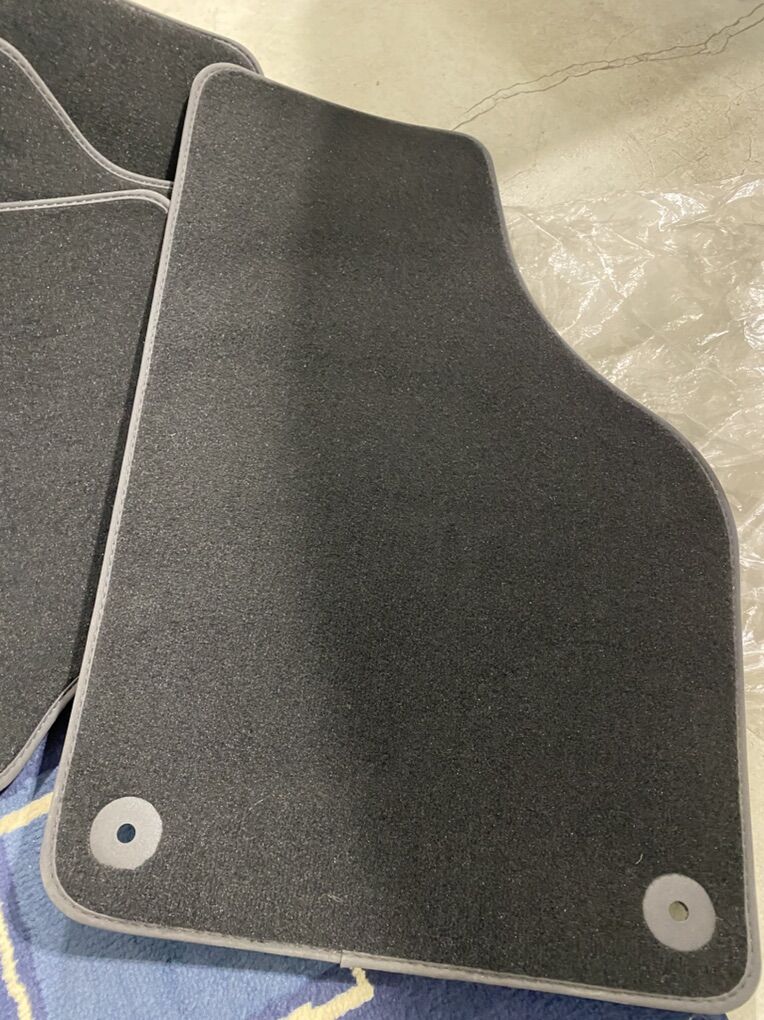 NEW 2009 To 2017 VW Volkswagen Tiguan Floor Mats