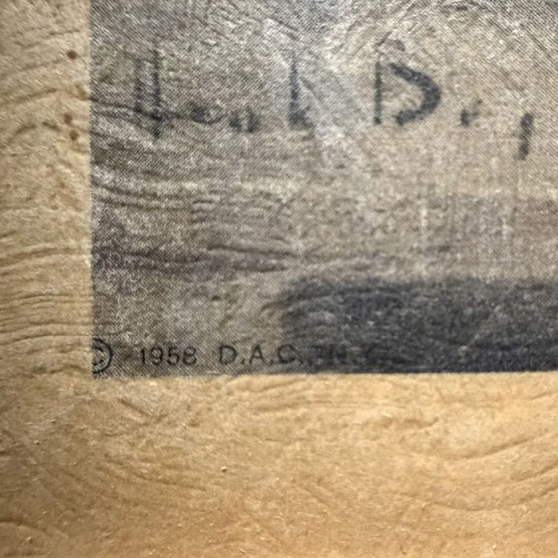 Main image 7