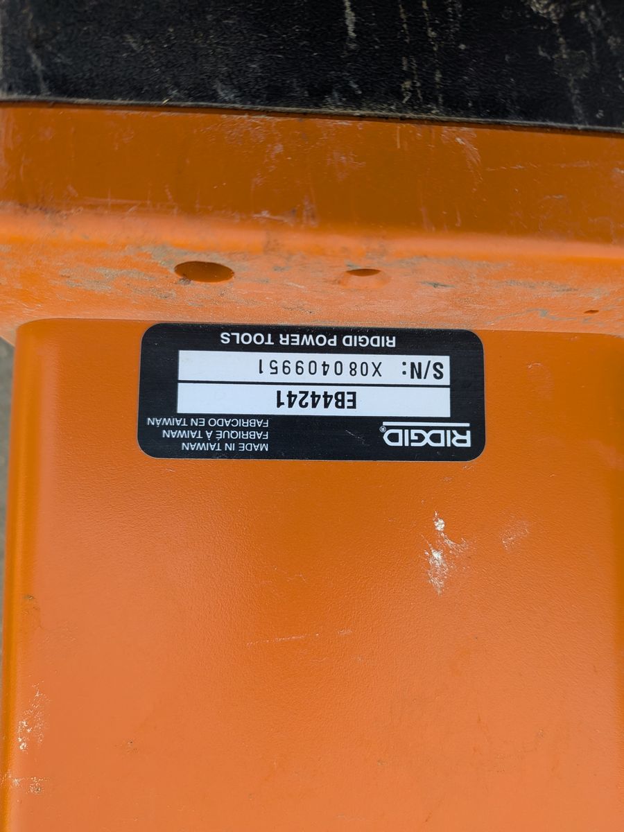 RIDGID 5 Amp Corded Oscillating Edge Belt/Spindle Sander