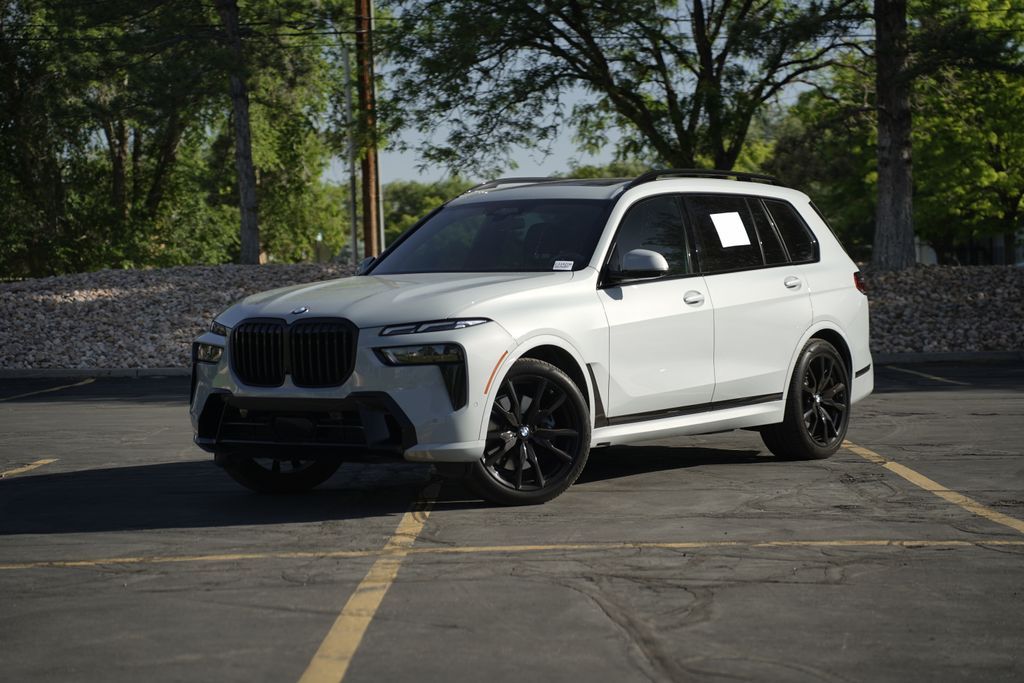 2024 BMW X7 xDrive40i