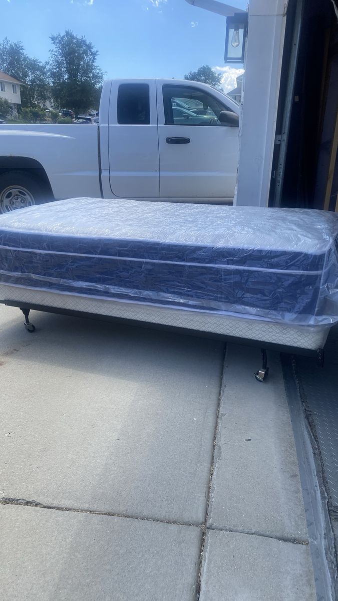 Twin  size bed