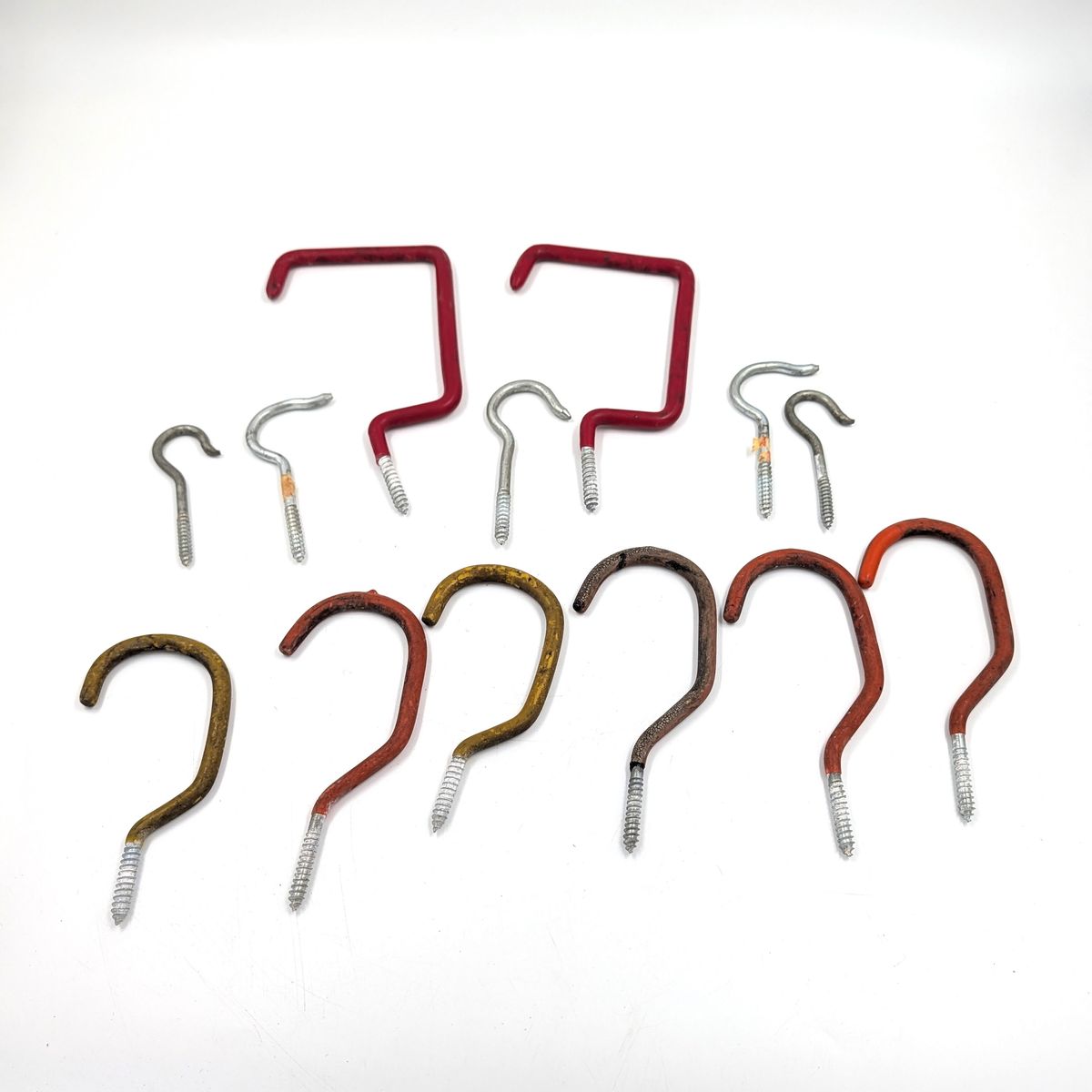 13 Pack of Wall Anchor Handing Hooks