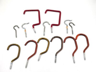 13 Pack of Wall Anchor Handing Hooks