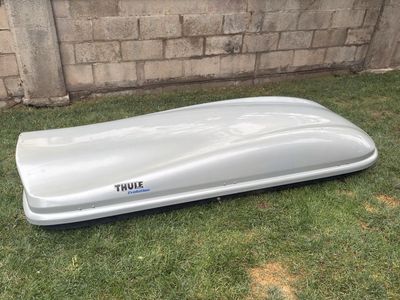Thule Evolution Rooftop Cargo Carrier - Silver, Spacious Storage, Good Condition