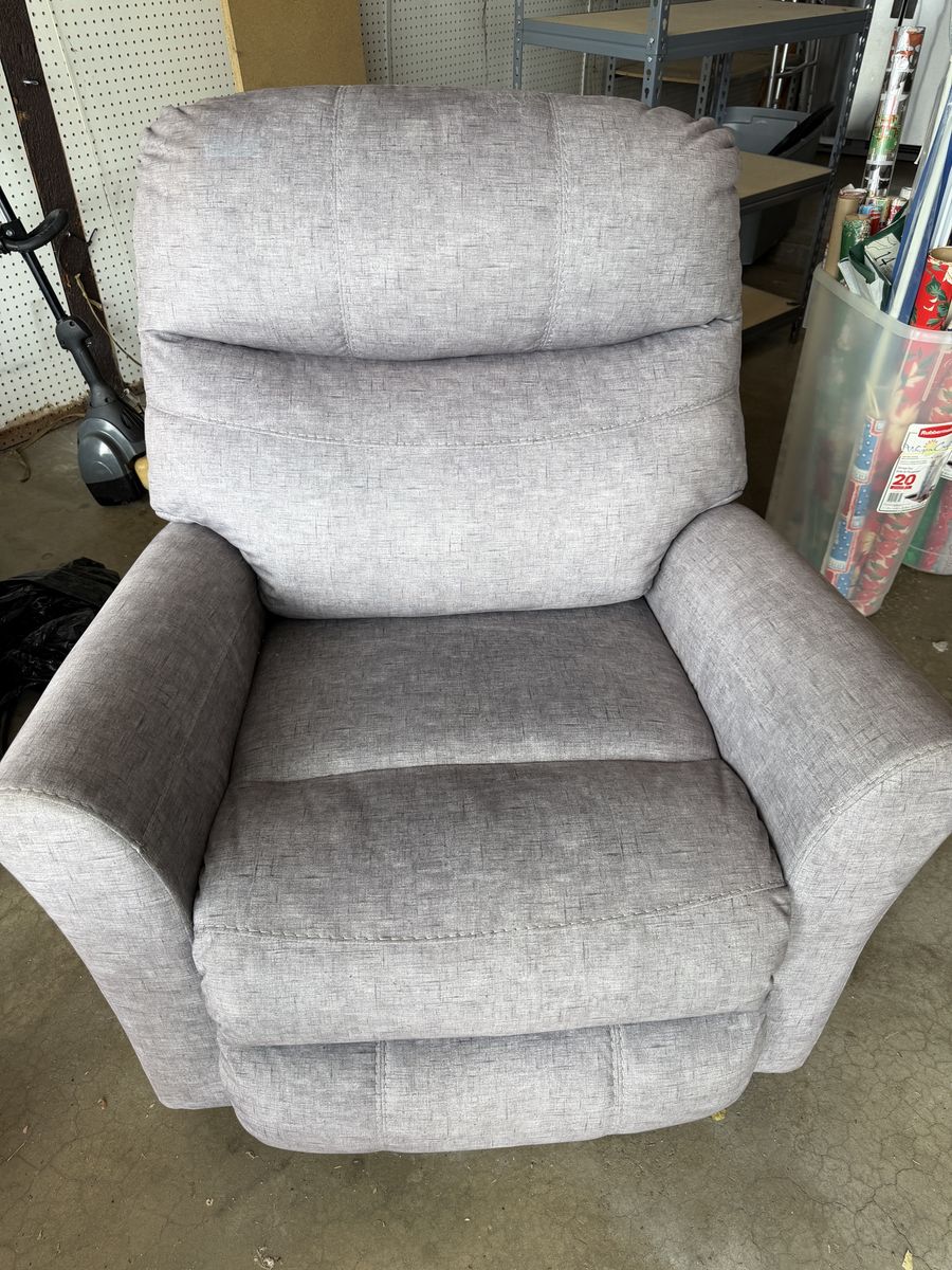 Gray Fabric Recliner/ Rocker Chair - Comfortable Single-Seater Furniture