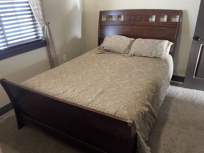 Bedroom set for sale