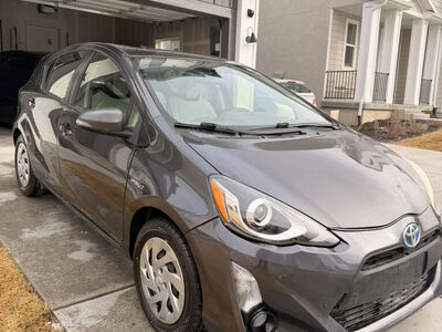 2016 TOYOTA PRIUS C Special Edition