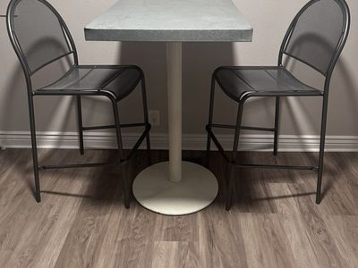 Kitchen Table And Chairs