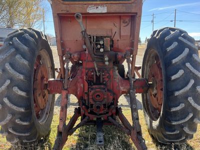International Farmall 706