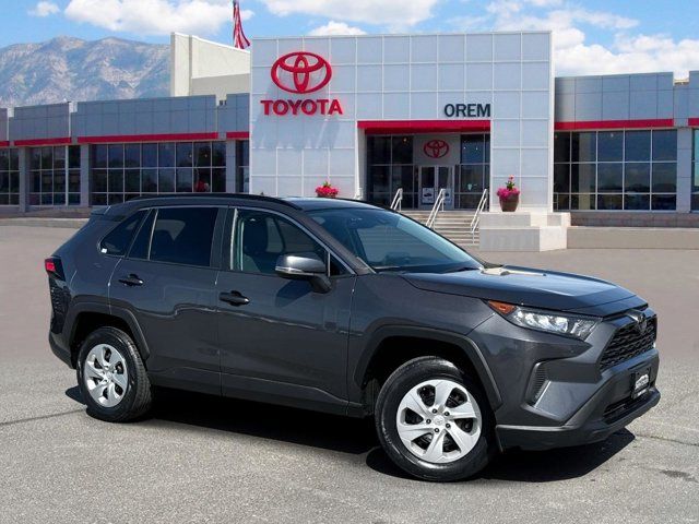 2020 Toyota RAV4 LE