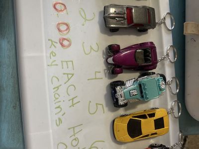Hot Wheels Diecast Car Keychains - 6 Assorted Cars. Brand new hot wheel cars.