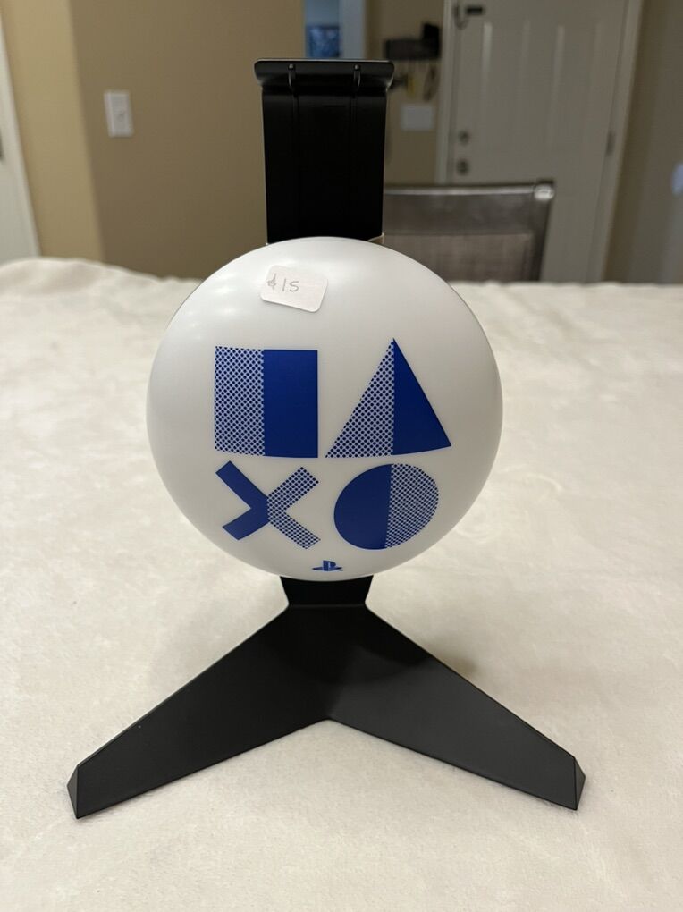 PlayStation Headlight Headset Stand