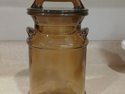 L E Smith glass canister jar