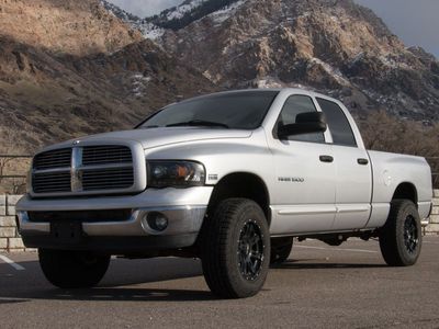 2003 DODGE RAM 1500 Laramie