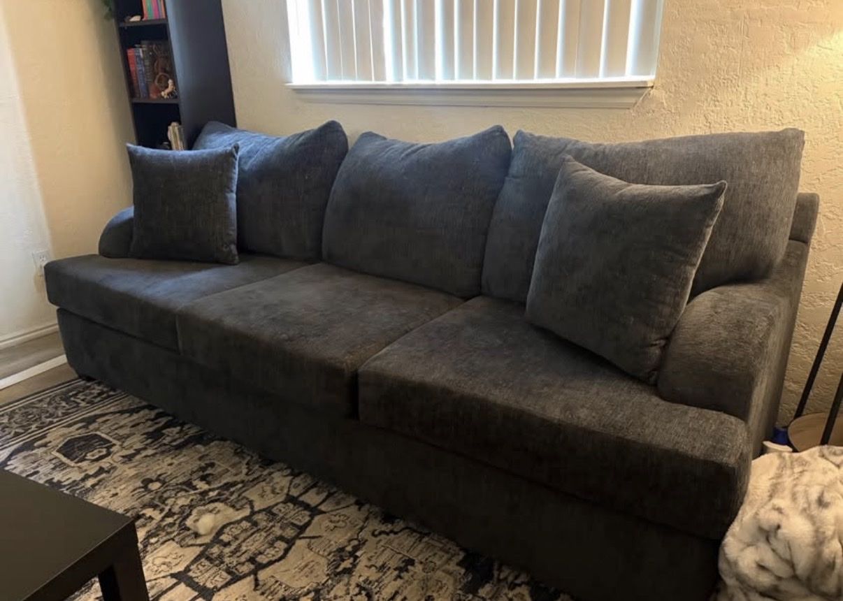 Living Spaces Bonaterra II 99" Oversized Black Fabric Sofa Couch
