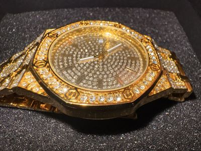 High Quality Mens Gold Watch