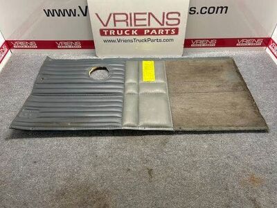 Used Kenworth Left Cab Corner Lining, Part # K161-3899-2