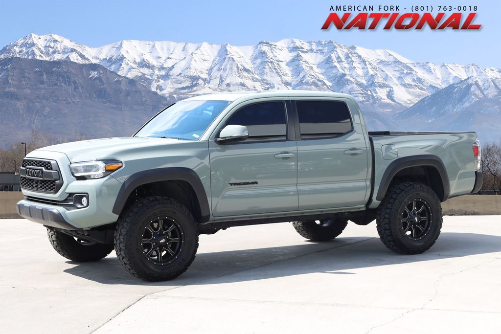 2022 Toyota Tacoma TRD Off-Road