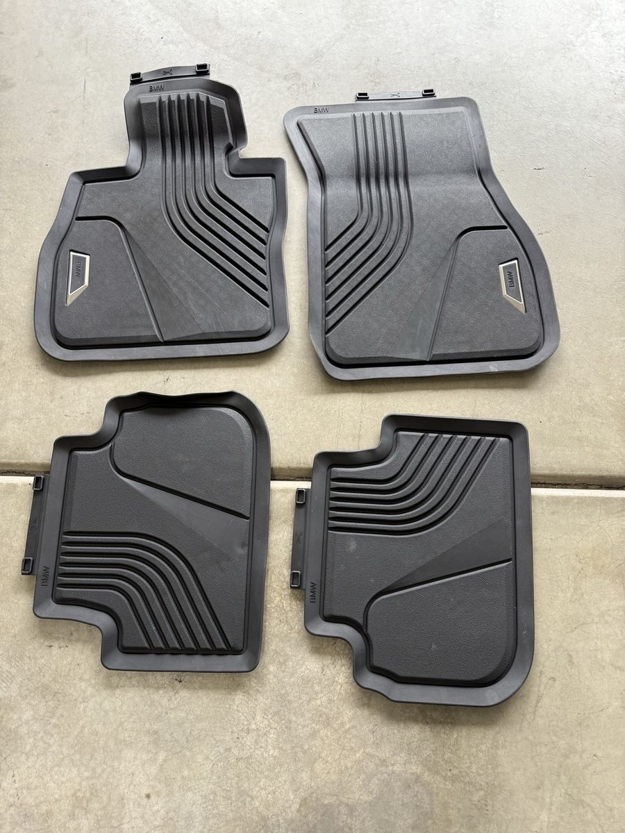 Brand new OEM 2023 bmw x3   floor mats