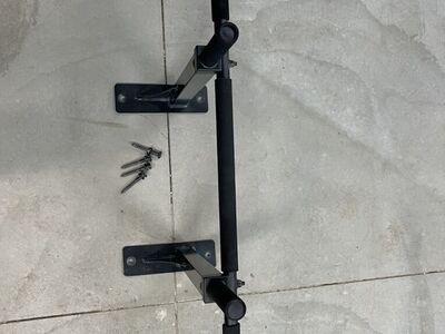 Pull Up Bar
