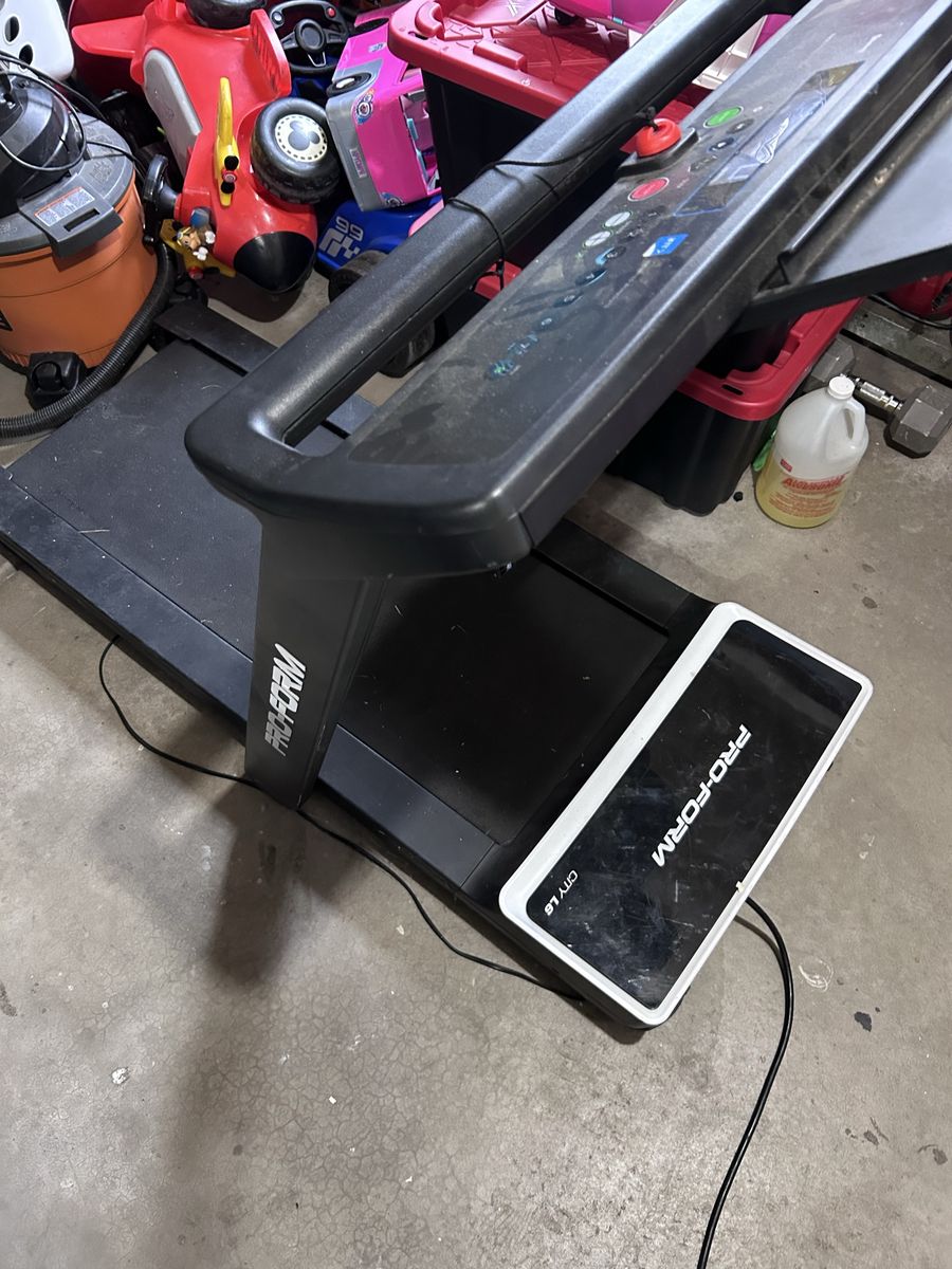 ProForm City L6 Treadmill - Used Home Fitness Equipment