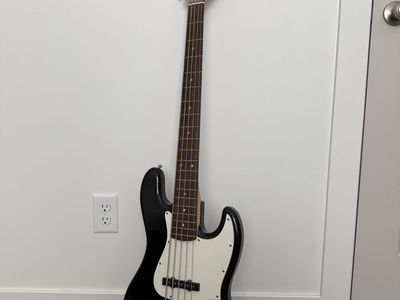Squire 5-String Jazz Bass Guitar